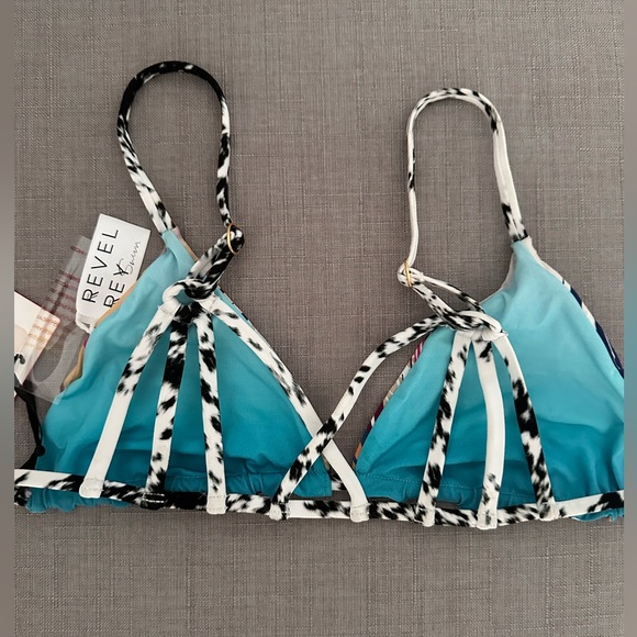 Revel Rey bikini - Picture 2 of 3